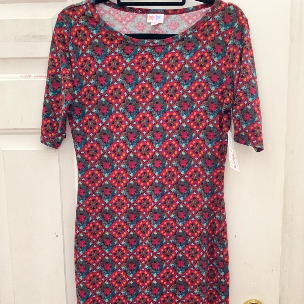 LuLaRoe Small BNWT Julia